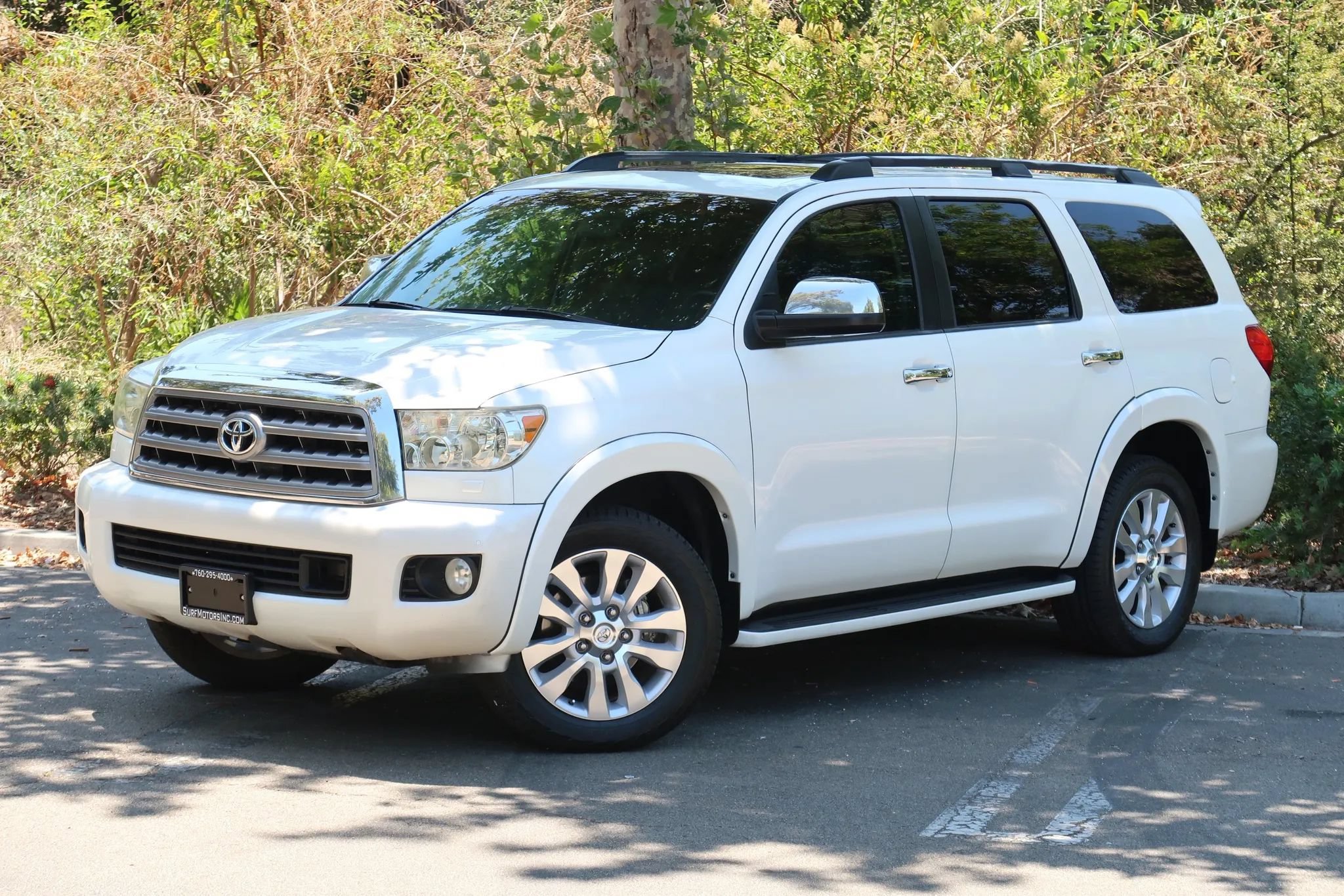 Used 2016 Toyota Sequoia Platinum RWD image 5