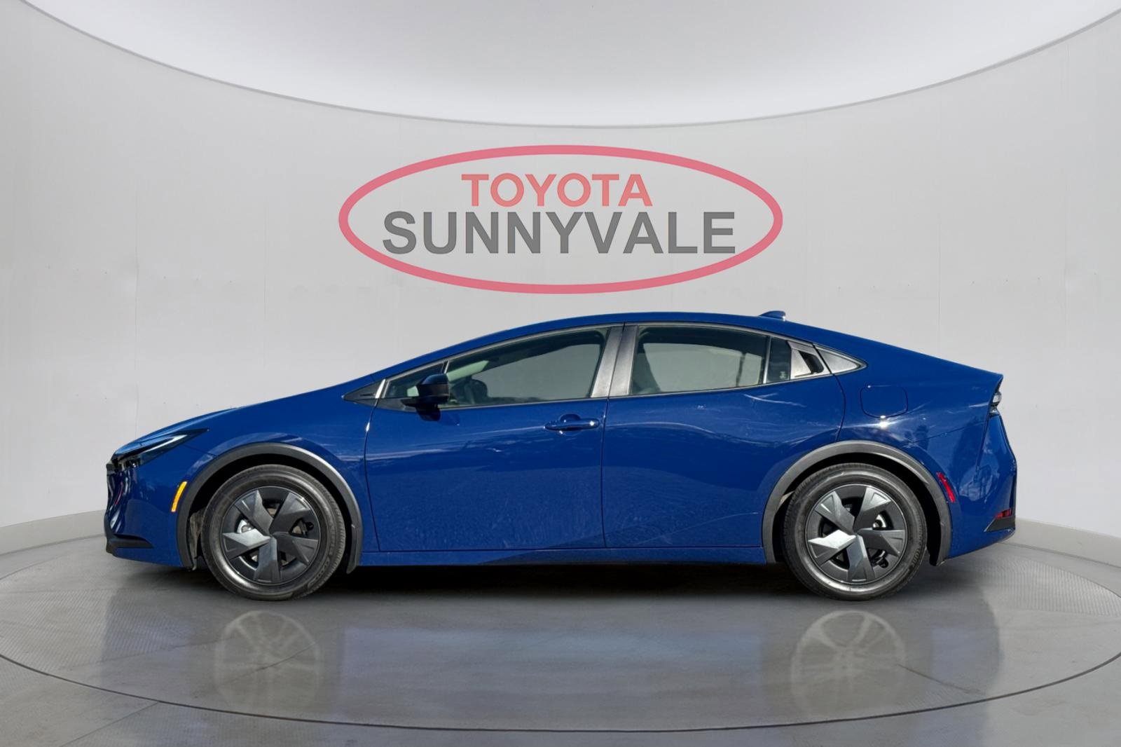 Certified 2025 Toyota Prius Plug-In Hybrid image 7