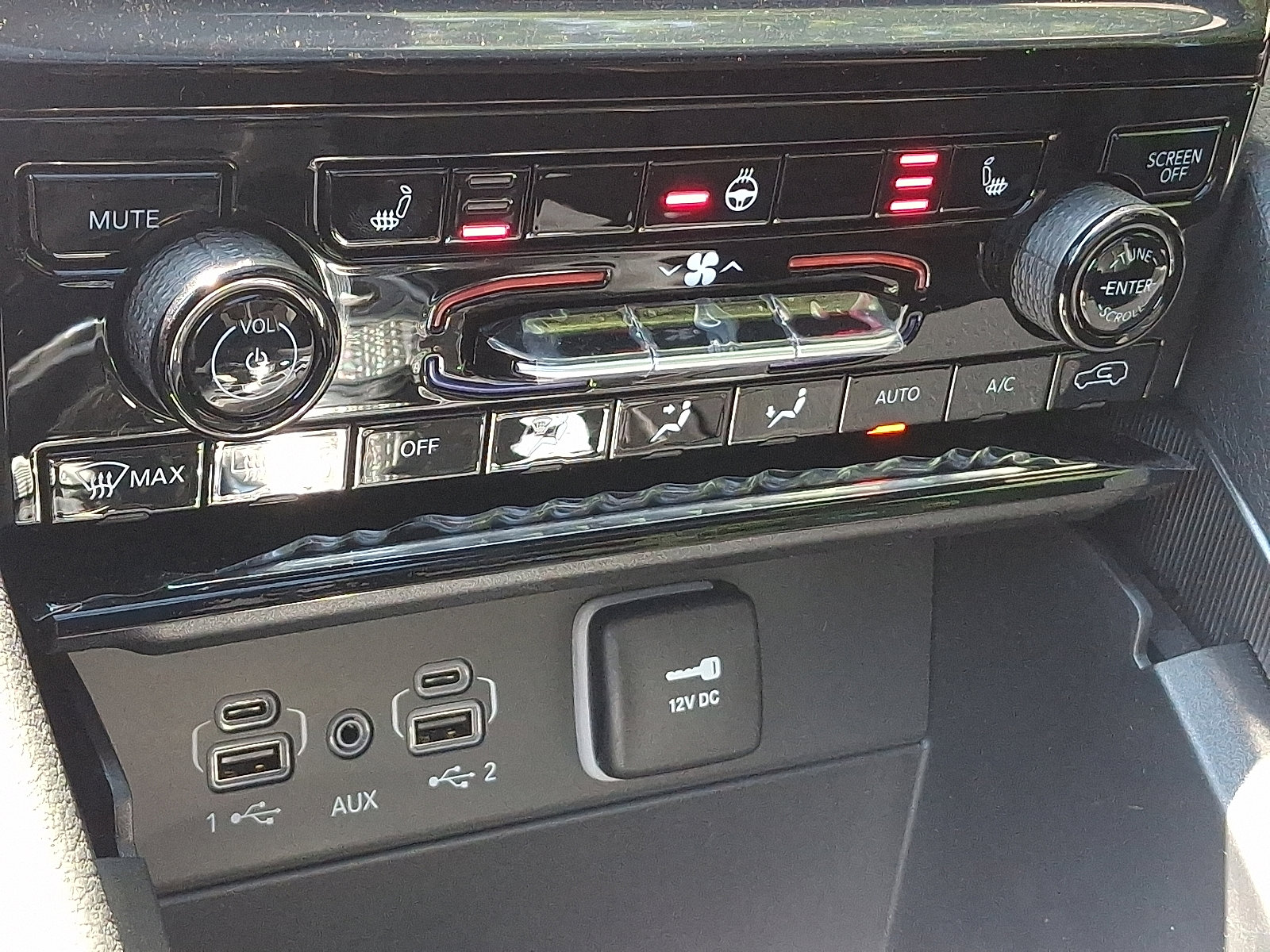 New 2025 Jeep Grand Cherokee Limited image 11