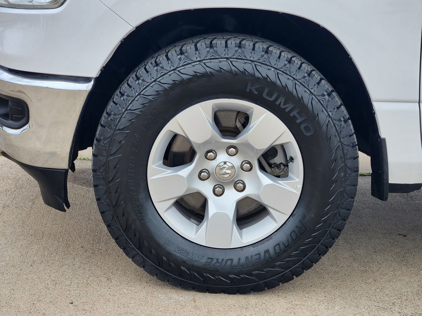 Used 2023 RAM 1500 Big Horn AWD/4WD image 11
