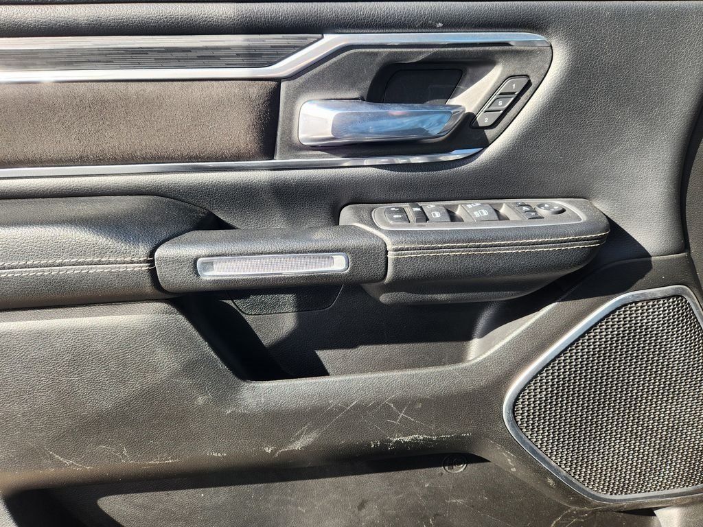 Used 2023 RAM 1500 Laramie AWD/4WD image 24