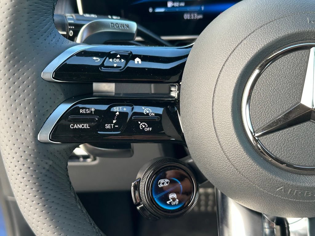 New 2025 Mercedes-Benz GLC 43 AMG 4MATIC Coupe image 19