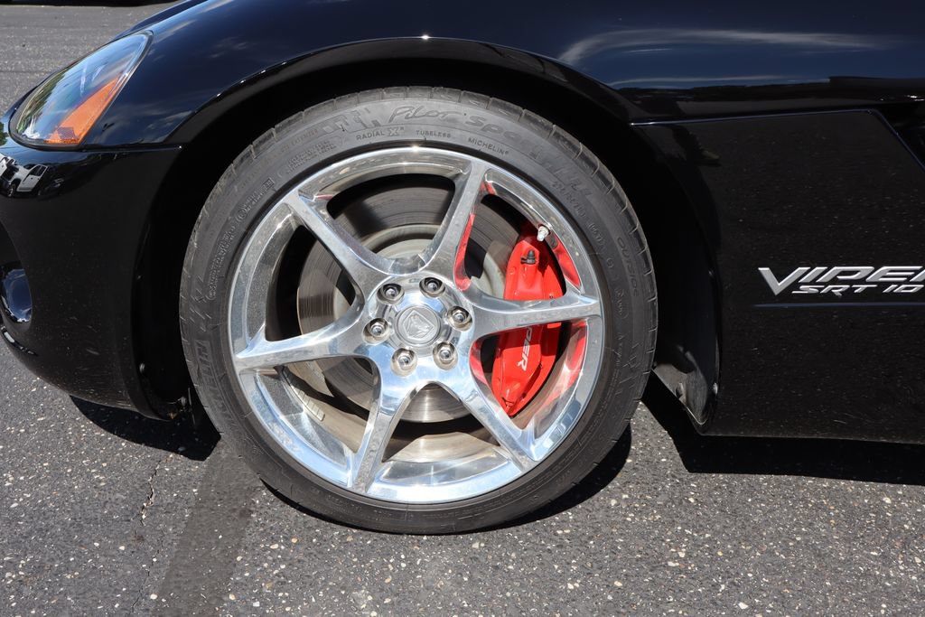 Used 2010 Dodge Viper SRT-10 w/ Protection Group RWD image 33