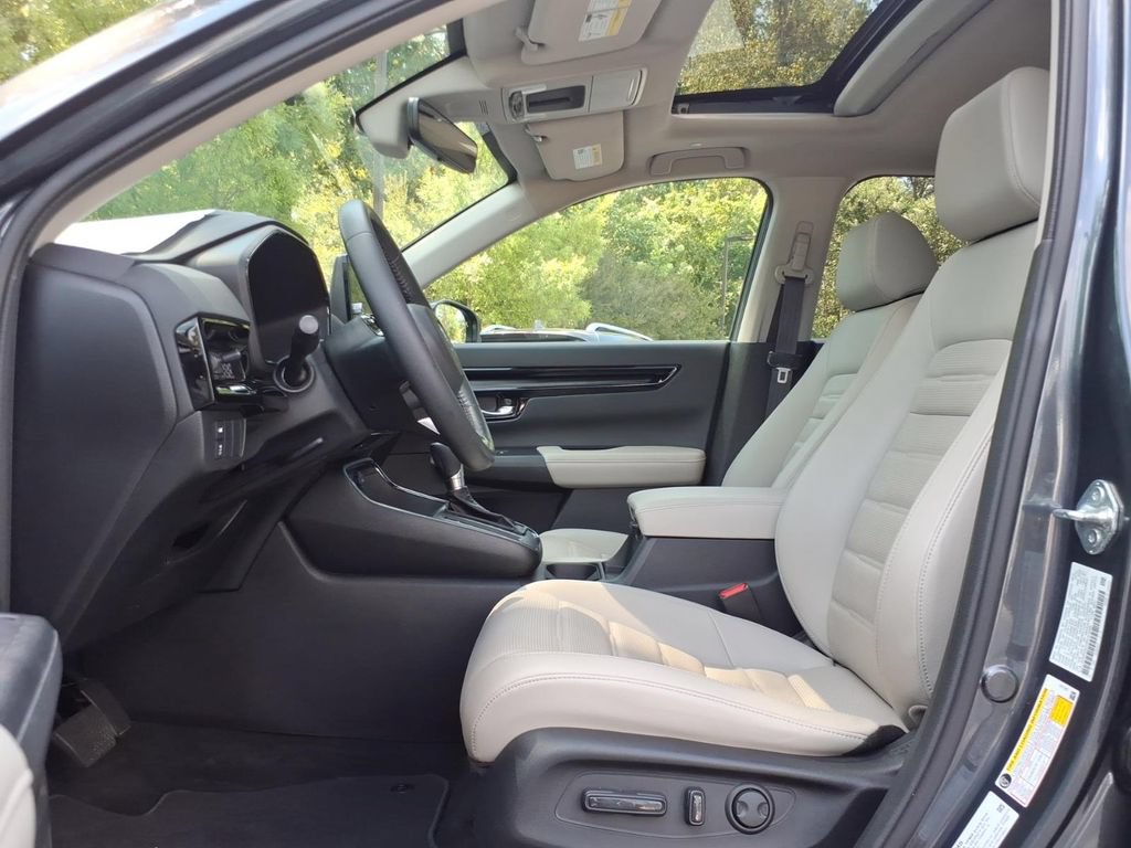 Used 2024 Honda CR-V EX-L image 10