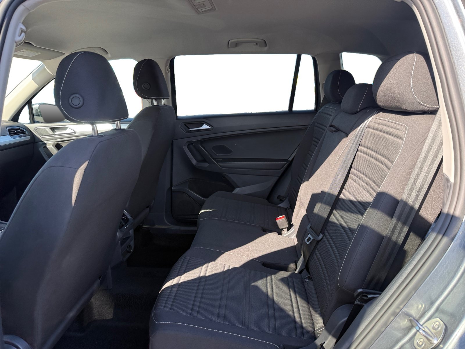 Certified 2024 Volkswagen Tiguan S AWD/4WD image 16
