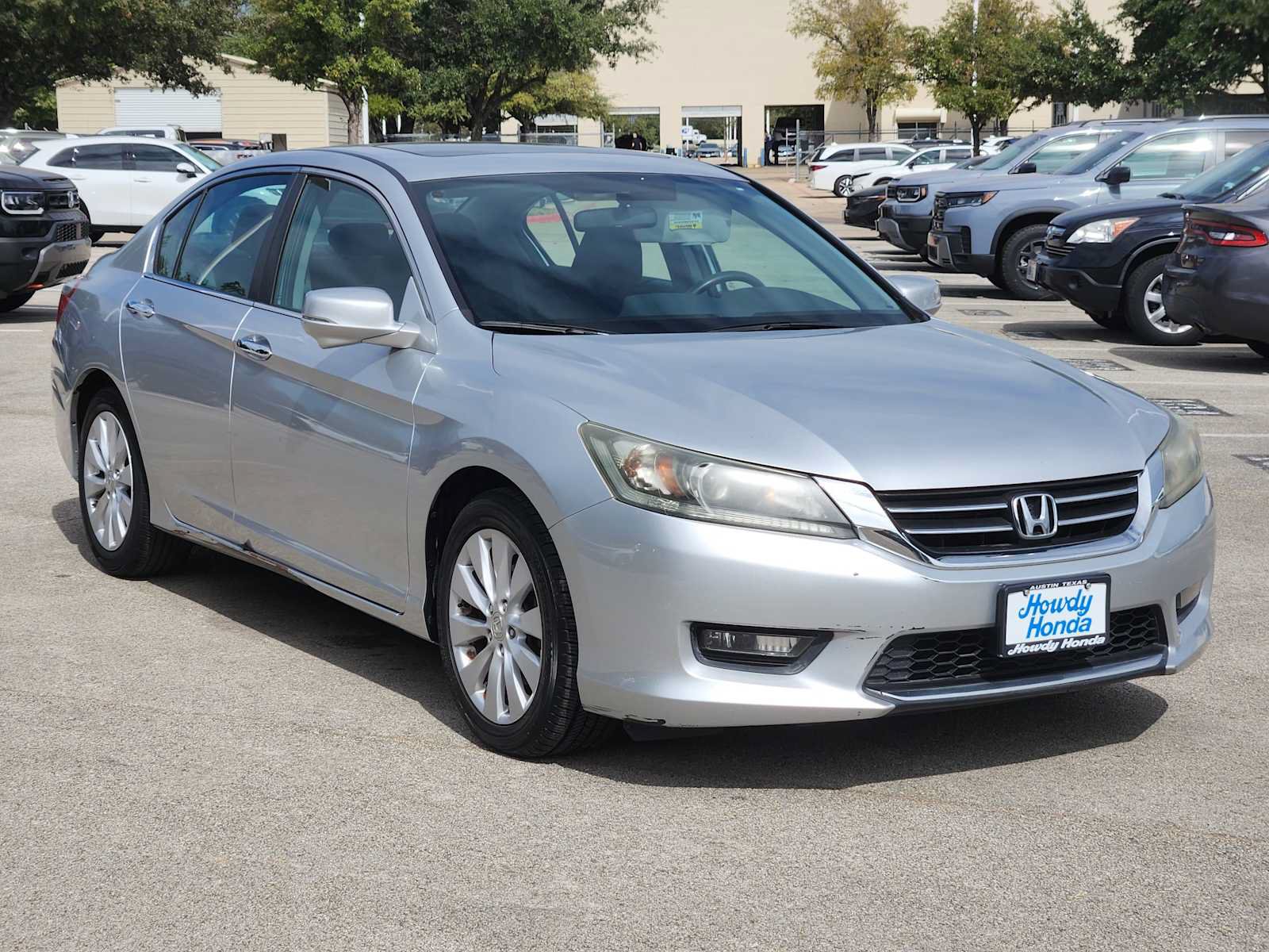 Used 2014 Honda Accord EX image 3