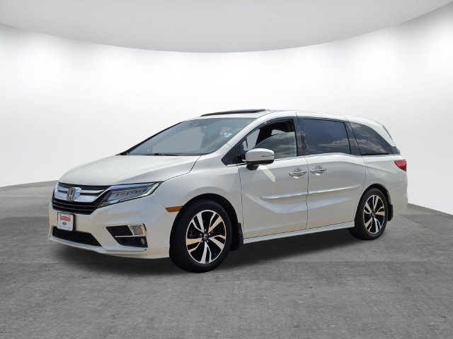 Used 2019 Honda Odyssey Elite image 2