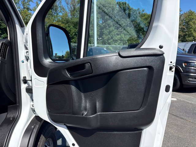 Used 2026 RAM ProMaster 2500 w/ Convenience Group FWD image 31