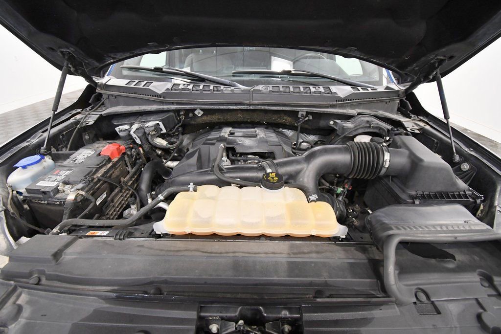 Used 2018 Ford F150 XLT w/ Equipment Group 302A Luxury image 12