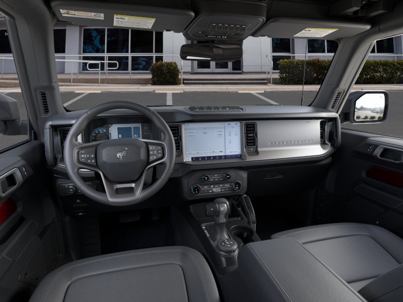 Used 2025 Ford Bronco Badlands AWD/4WD image 9