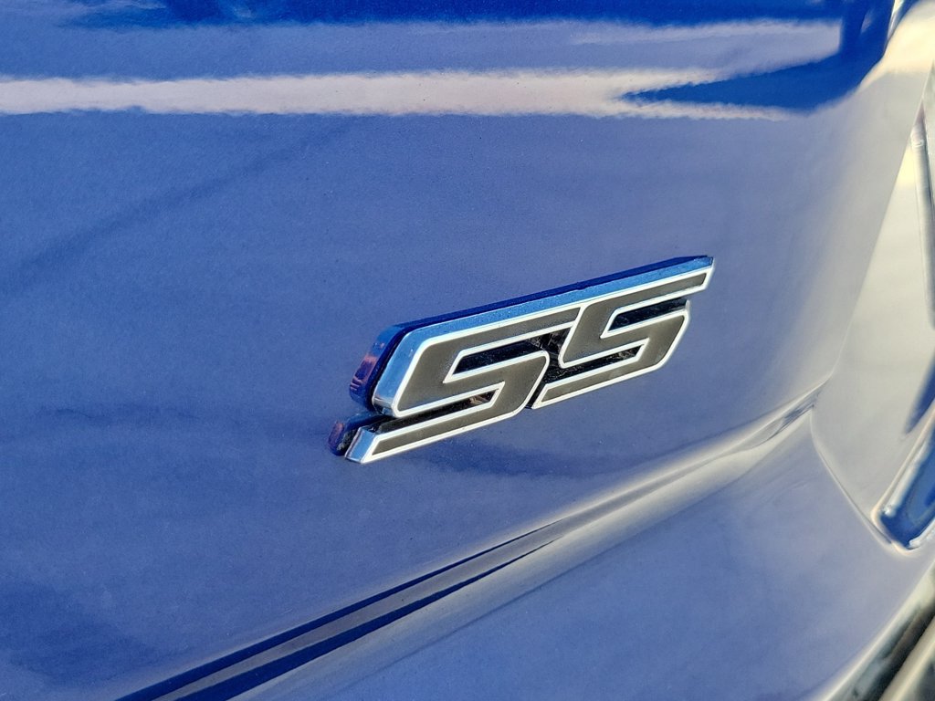 Used 2023 Chevrolet Camaro SS RWD image 8