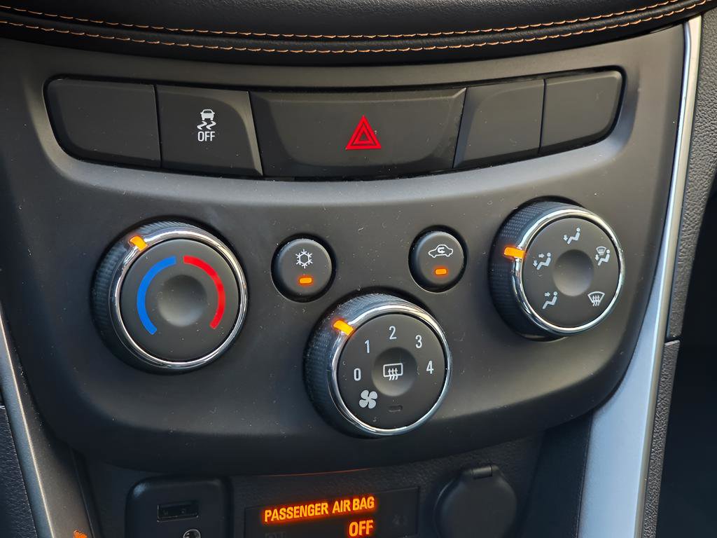 Used 2019 Chevrolet Trax LT image 30