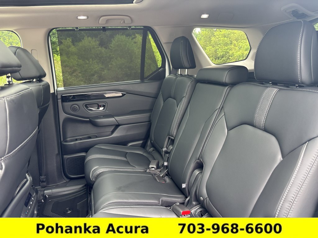 Used 2024 Honda Pilot Touring image 25