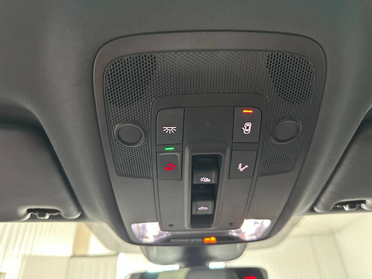 Used 2023 Audi Q3 2.0T Premium image 38