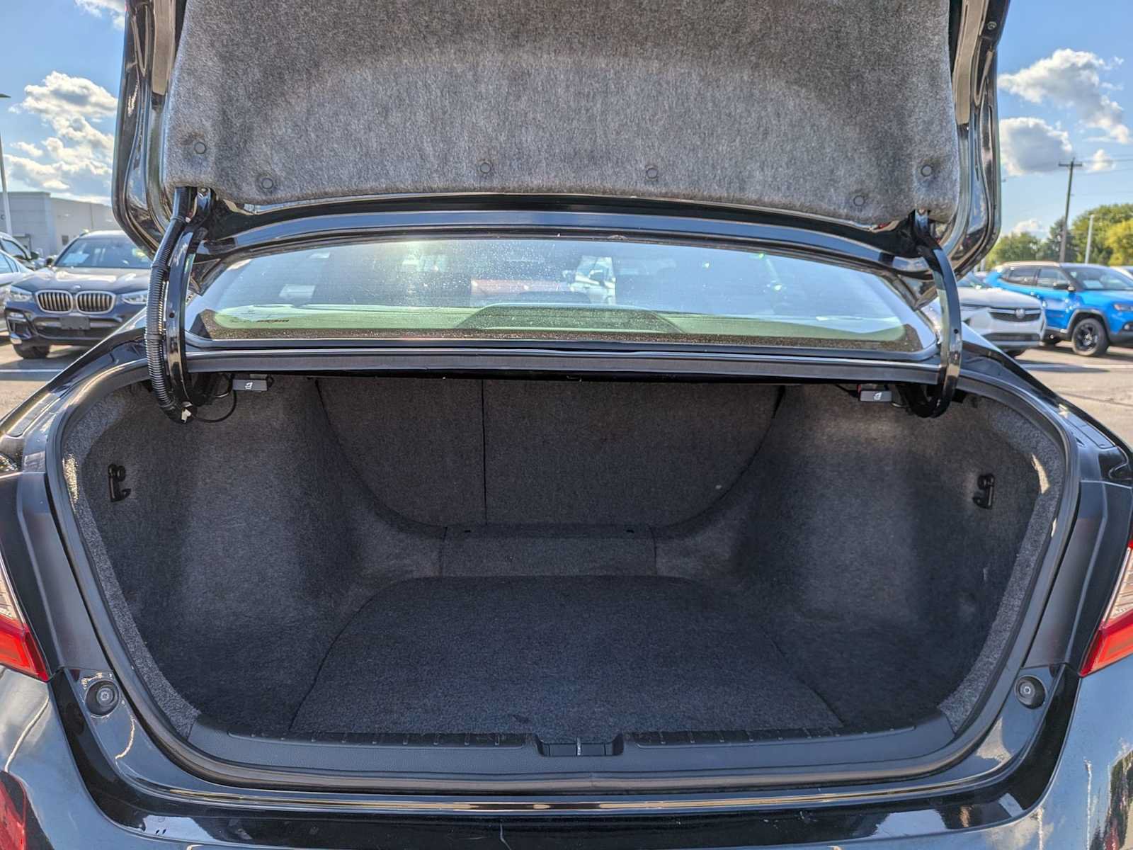 Used 2018 Honda Accord Sport image 33