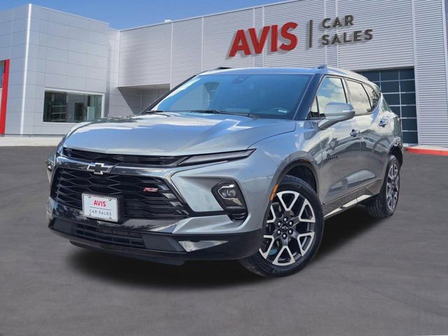 Used 2025 Chevrolet Blazer RS image 1