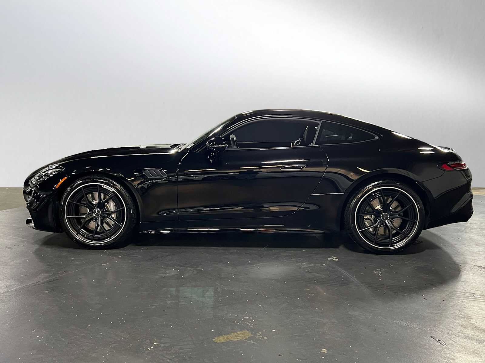 New 2026 Mercedes-Benz AMG GT 43 image 6