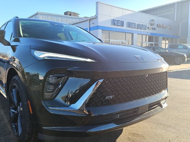 New 2026 Buick Envision Sport Touring image 4