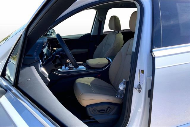 Certified 2025 Audi Q7 3.0T Premium Plus image 17