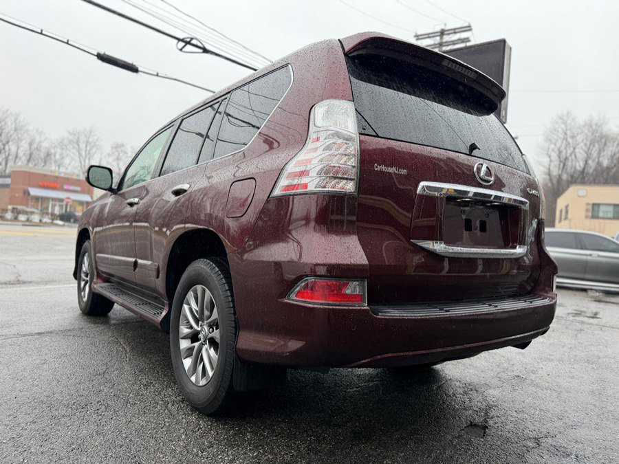 Used 2014 Lexus GX 460 Luxury w/ Driver Support Package image 5