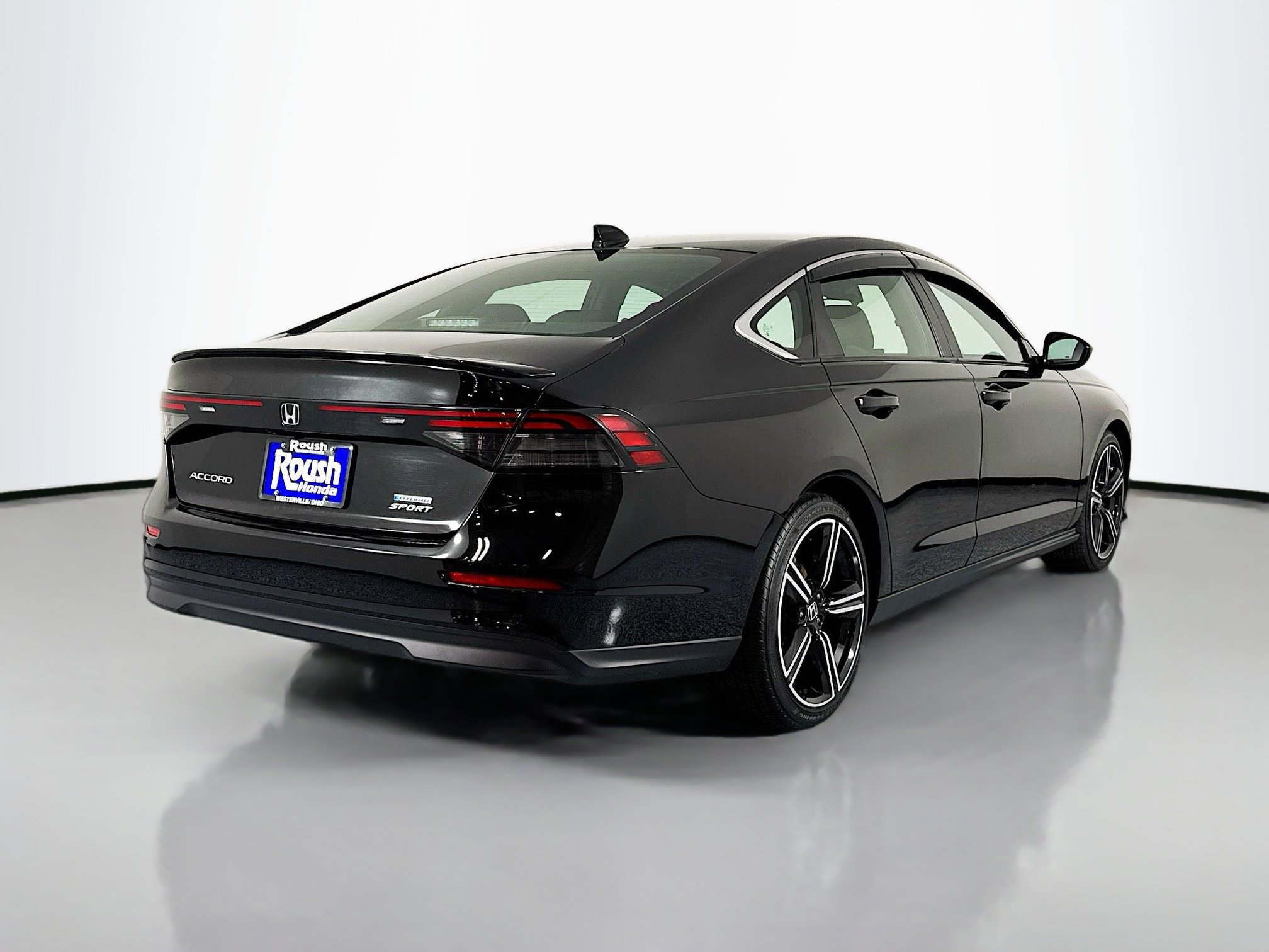 Certified 2023 Honda Accord Sport image 5