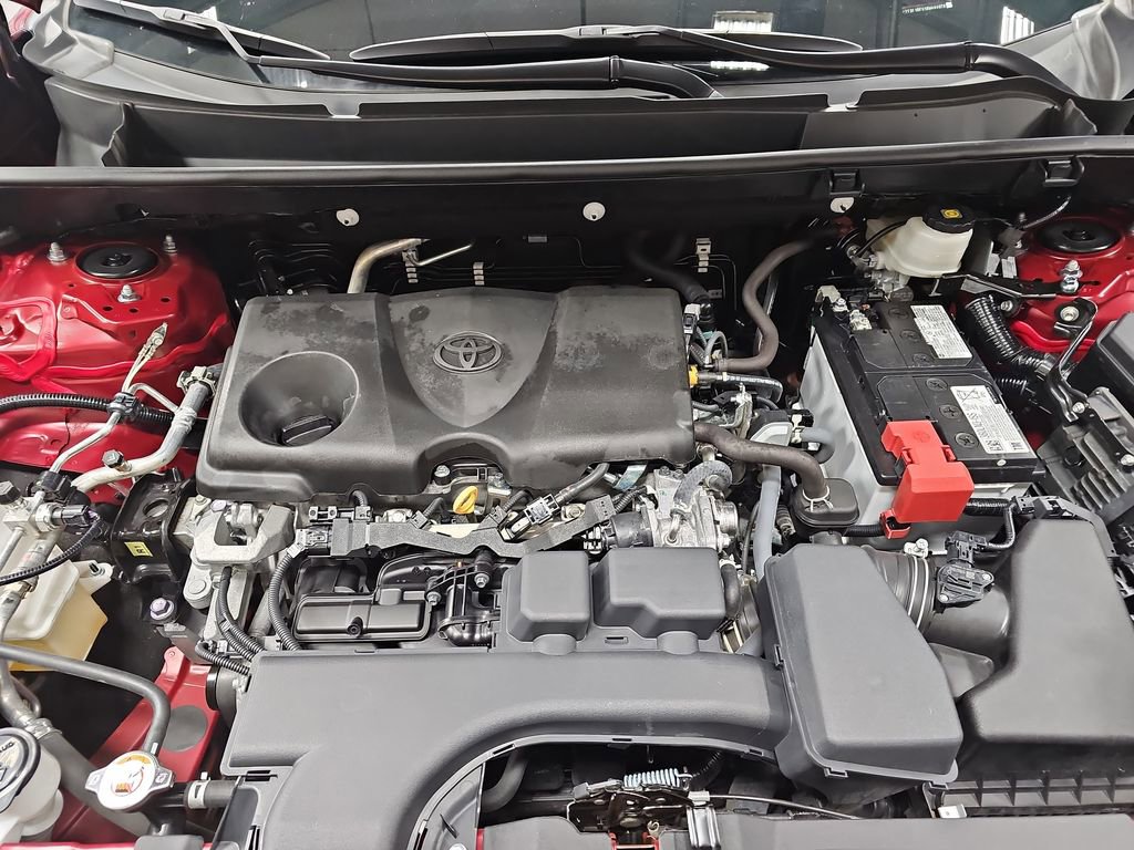 Used 2024 Toyota RAV4 LE AWD/4WD image 30