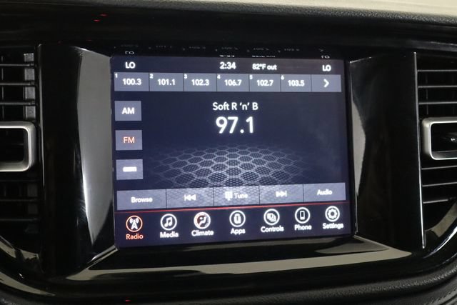 Used 2022 Dodge Durango SXT AWD/4WD image 27
