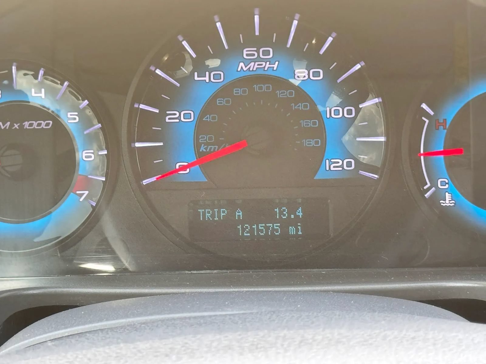 Used 2011 Ford Fusion SEL FWD image 4