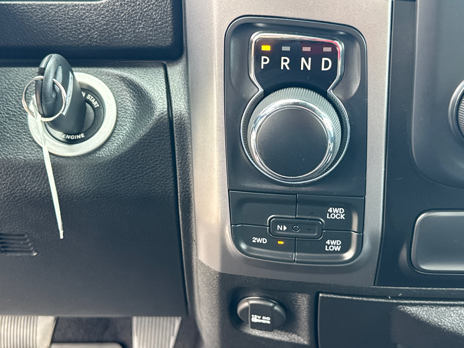 Used 2022 RAM 1500 Warlock AWD/4WD image 12