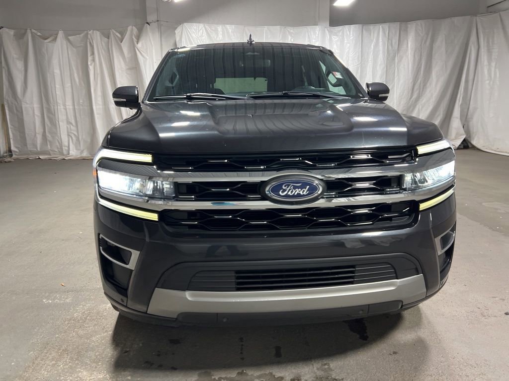 Used 2024 Ford Expedition Limited video 2