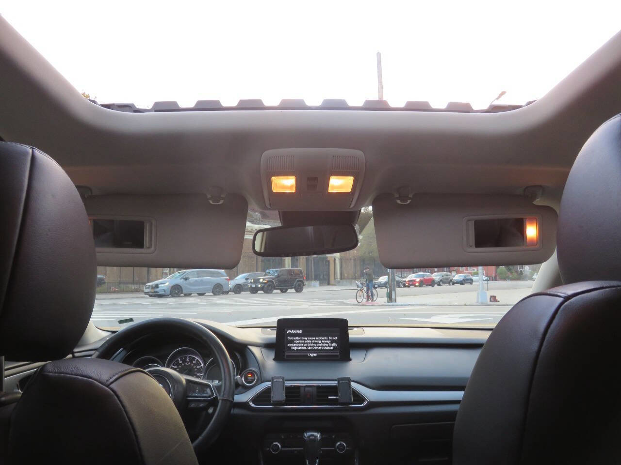 Used 2020 MAZDA CX-9 Touring w/ Touring Premium Package image 12