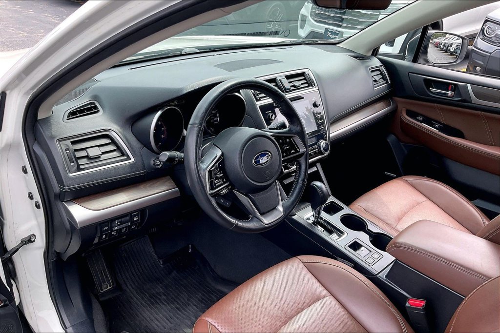 Used 2019 Subaru Outback 2.5i Touring AWD/4WD image 13