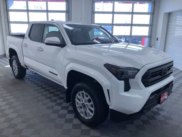 New 2025 Toyota Tacoma SR5 image 7