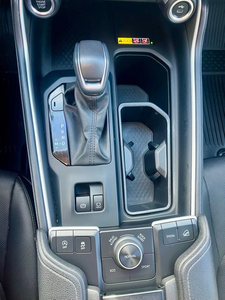 Used 2024 Toyota Grand Highlander Platinum image 16