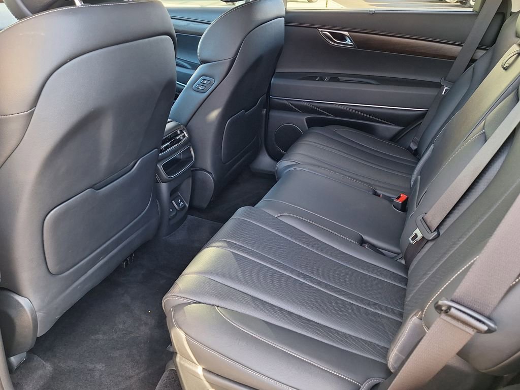 Used 2024 Genesis GV80 3.5T image 12