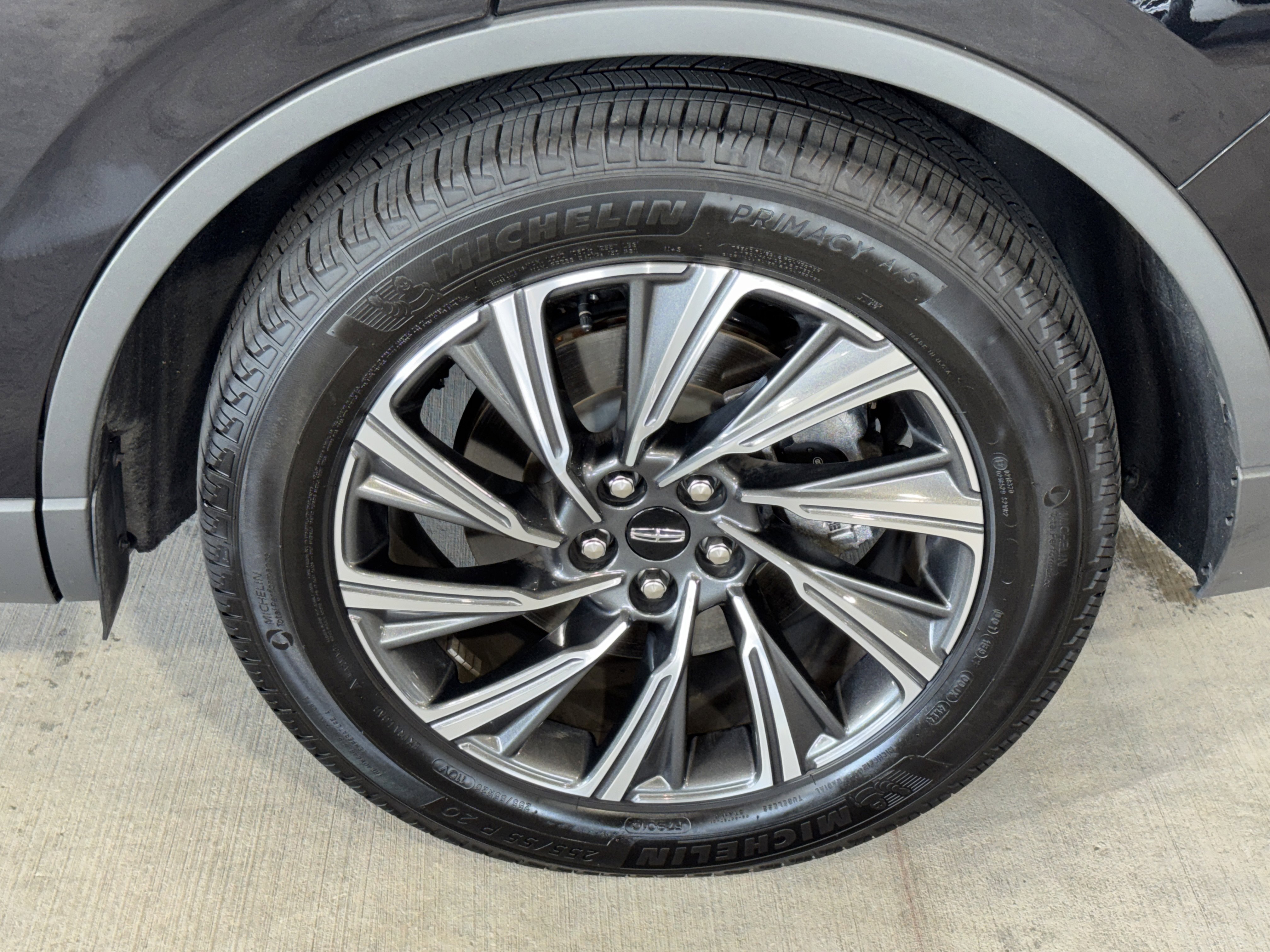 Used 2025 Lincoln Aviator 2WD image 38