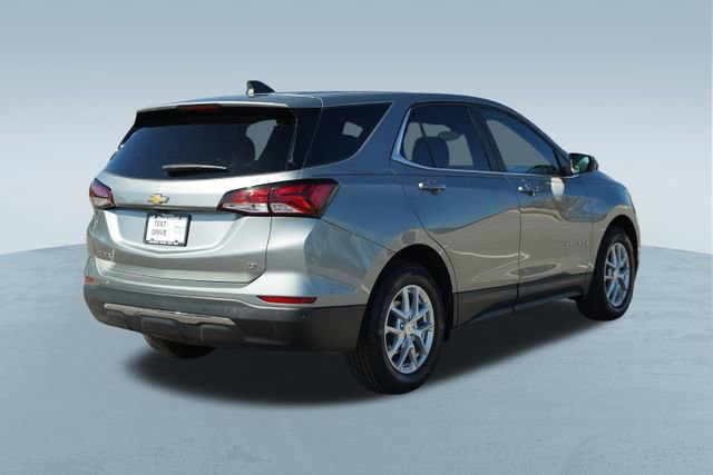 Used 2023 Chevrolet Equinox LT image 9