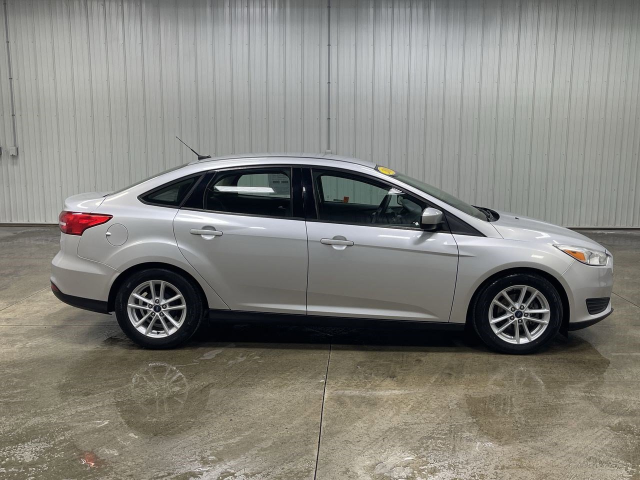 Used 2018 Ford Focus SE image 17