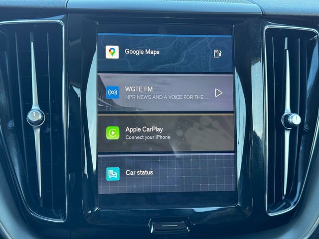 Used 2023 Volvo XC60 B5 Core image 29