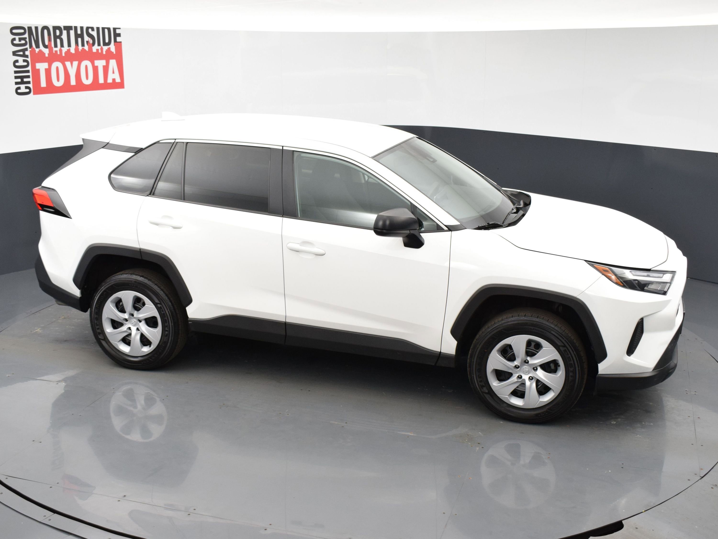 Used 2024 Toyota RAV4 LE image 20