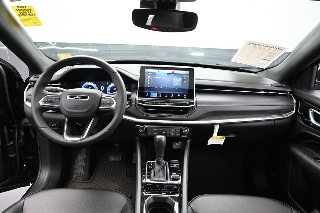 Used 2024 Jeep Compass Limited w/ High Altitude Package AWD/4WD image 21