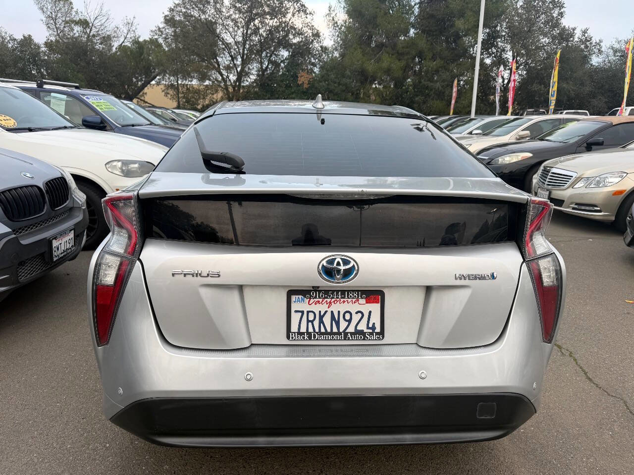 Used 2016 Toyota Prius Four Touring image 7