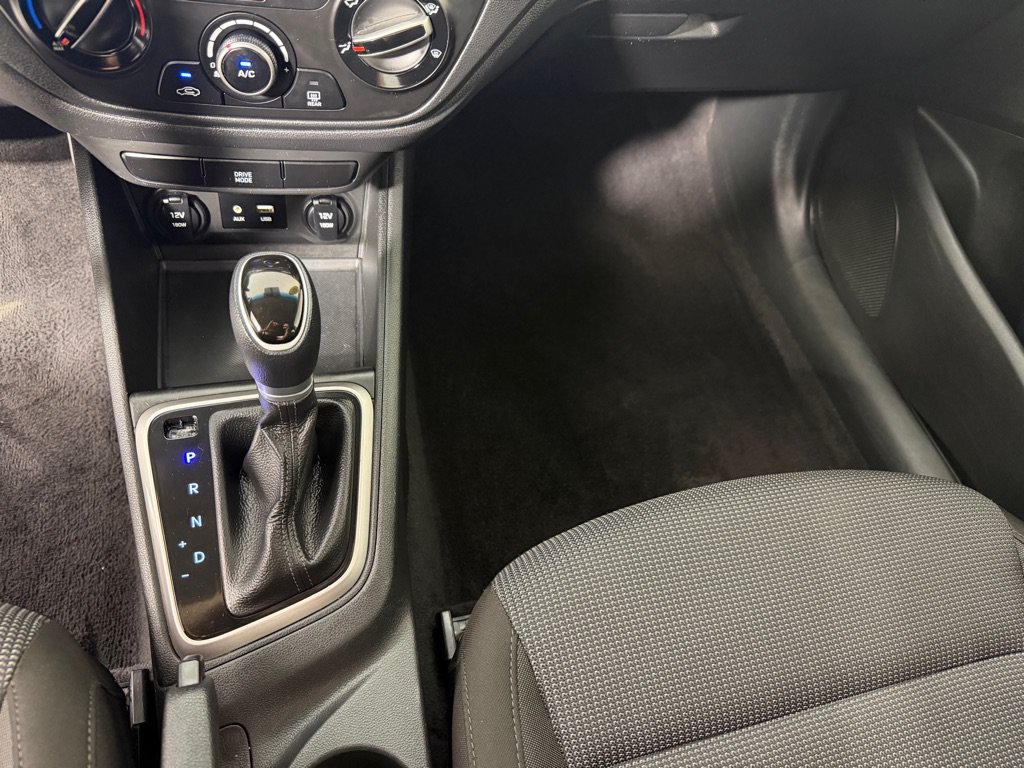 Used 2021 Hyundai Accent SE FWD image 15