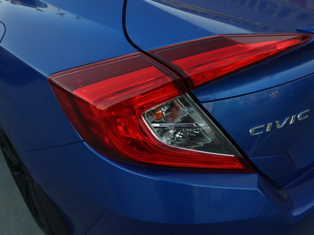 Used 2017 Honda Civic EX-T image 7