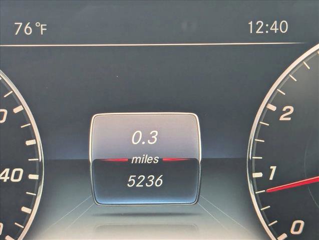 Used 2018 Mercedes-Benz E 400 Coupe image 3