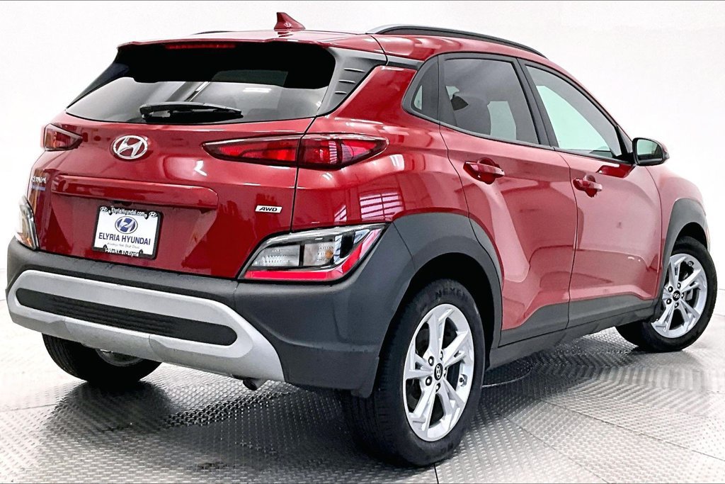 Used 2023 Hyundai Kona SEL w/ Cargo Package AWD/4WD image 2