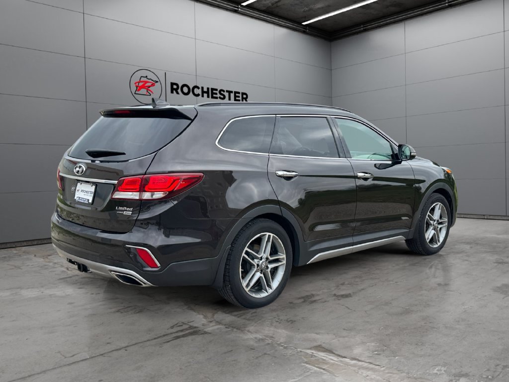 Used 2017 Hyundai Santa Fe Limited w/ Cargo Package AWD/4WD image 5