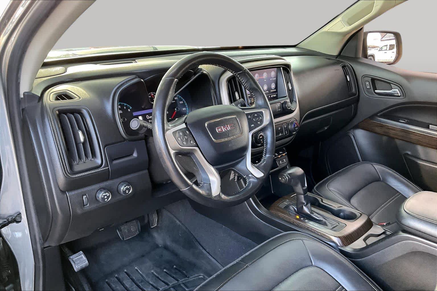 Used 2020 GMC Canyon Denali AWD/4WD image 16