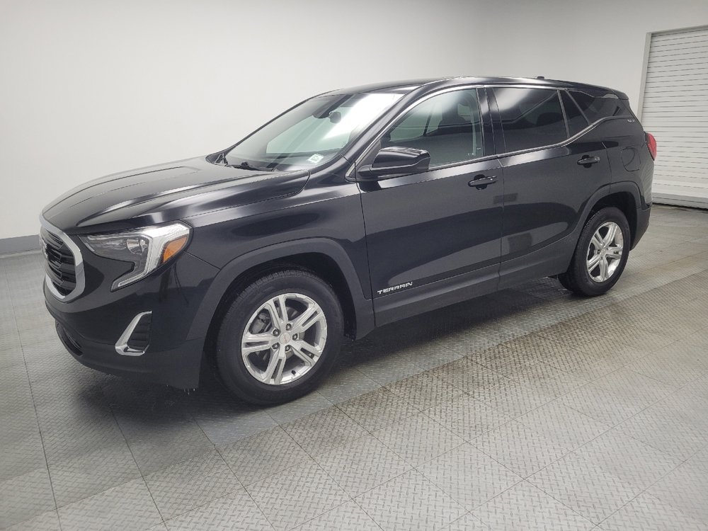 Used 2020 GMC Terrain SLE w/ LPO, Floor Liner Package image 2