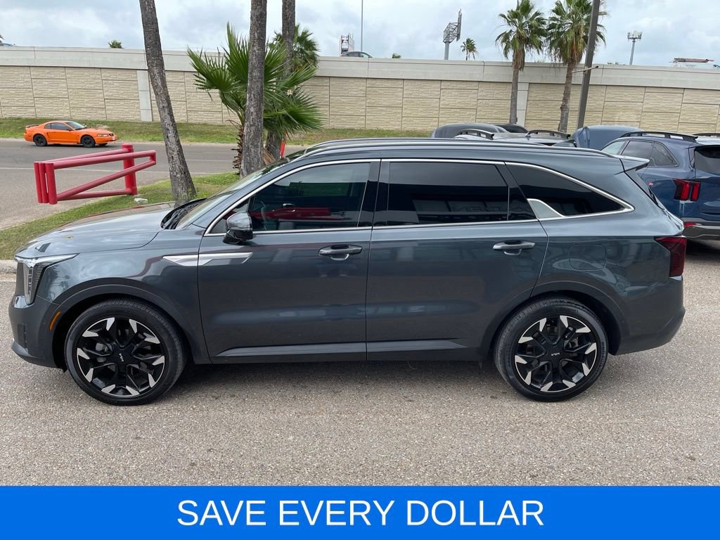 Used 2025 Kia Sorento SX FWD image 3